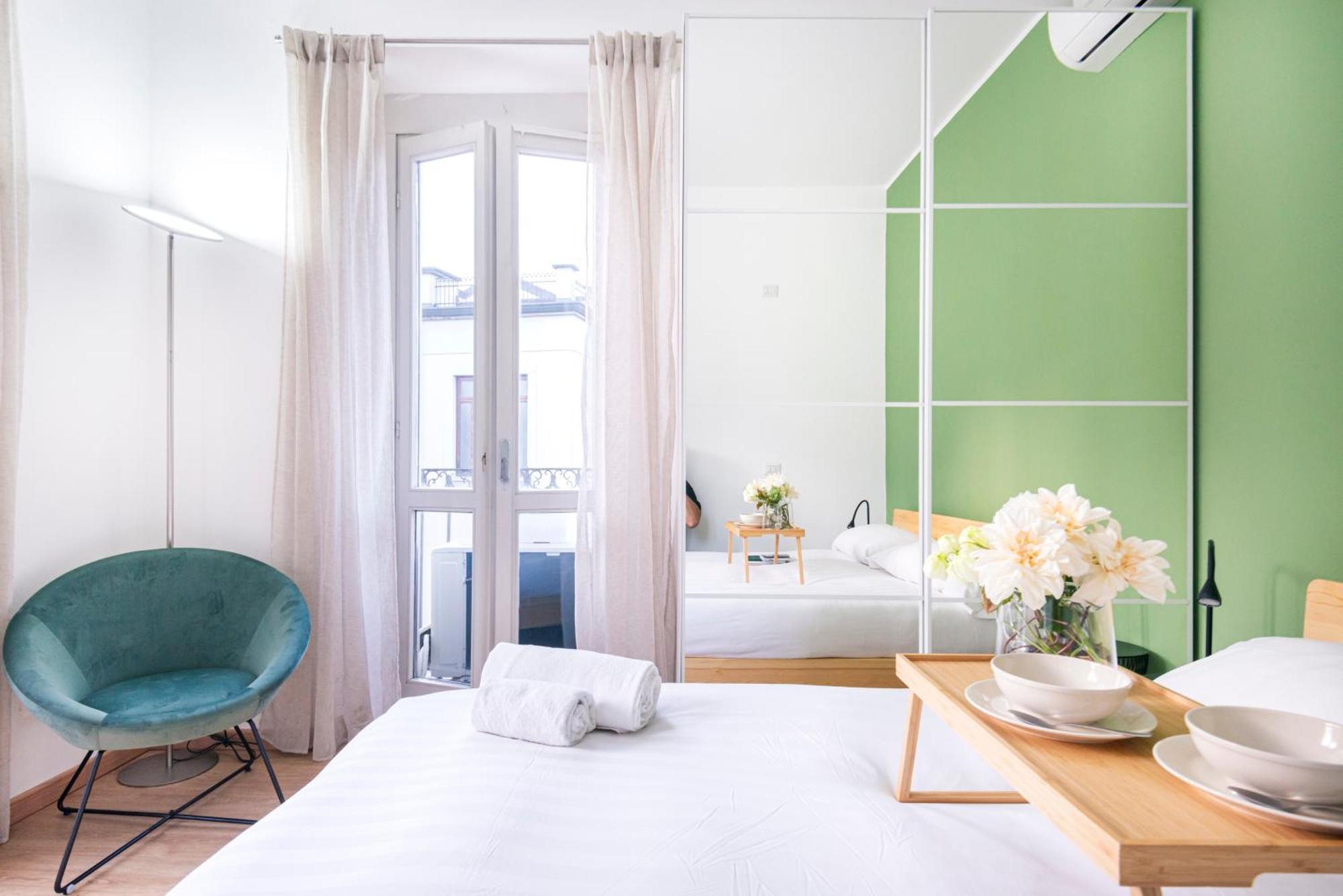 Amazing Flat Near Duomo & Colonne Di San Lorenzo By Easylife Milano Exteriör bild